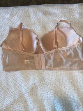 Marilyn Monroe Peach Longline Lace-Trim Bra
